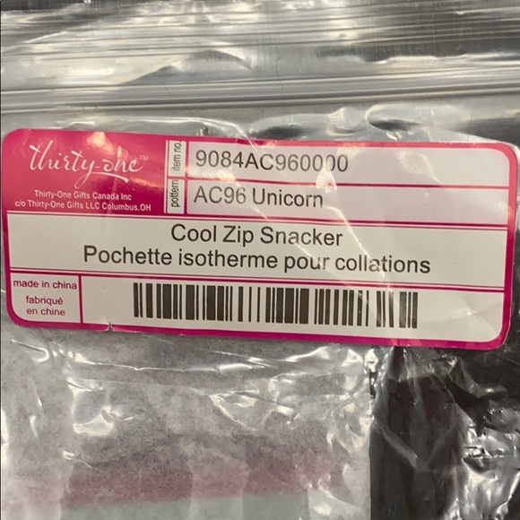 Thirty one Unicorn cool zip snacker - Picture 5 of 6